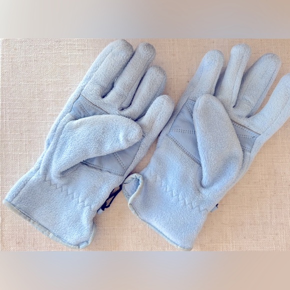 Columbia Fleece Gloves Baby Blue Mittens Womens Medium Powder Pastel Ski Snow - Picture 3 of 7
